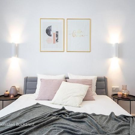 The Loft Luxury Apartments-Near The Park In The City Center Bukarest Kültér fotó