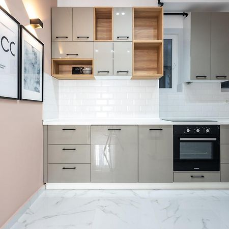The Loft Luxury Apartments-Near The Park In The City Center Bukarest Kültér fotó