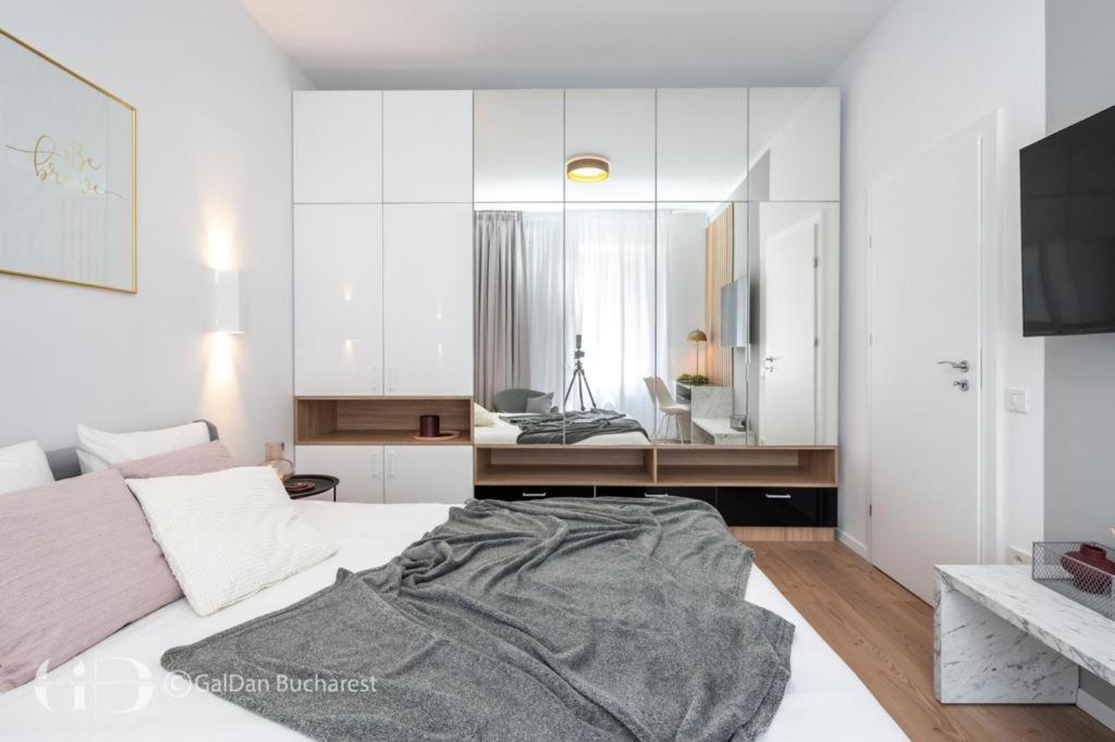 The Loft Luxury Apartments-Near The Park In The City Center Bukarest Kültér fotó