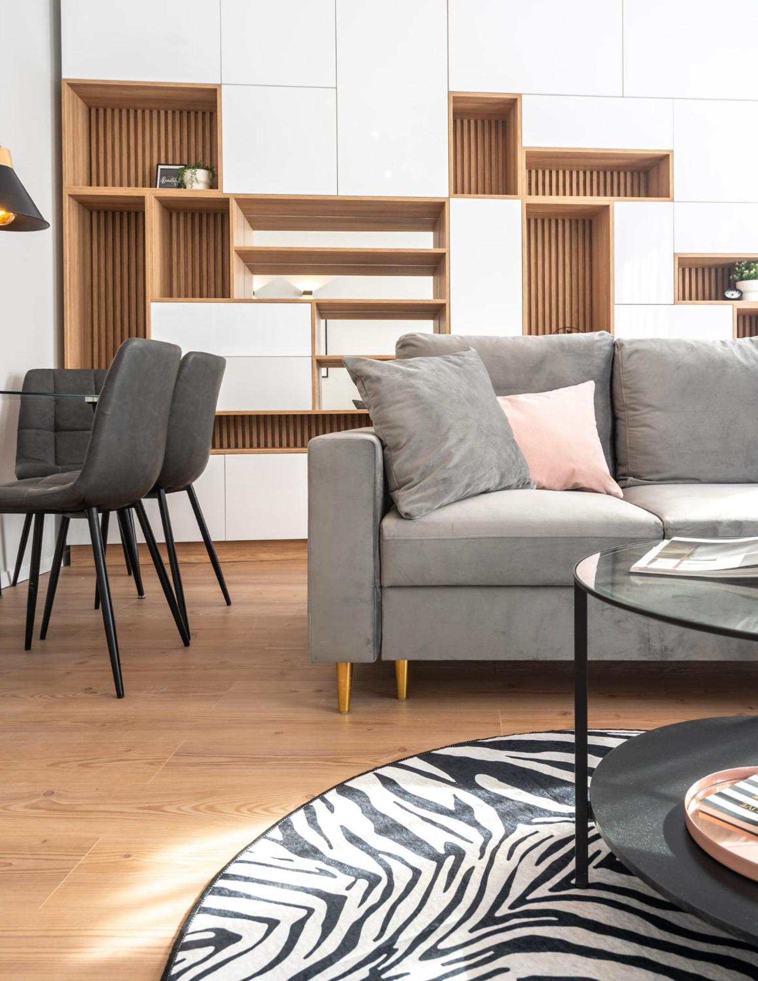 The Loft Luxury Apartments-Near The Park In The City Center Bukarest Kültér fotó